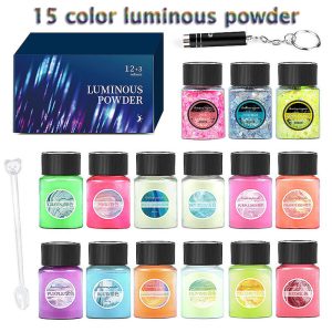15 Luminous Paints